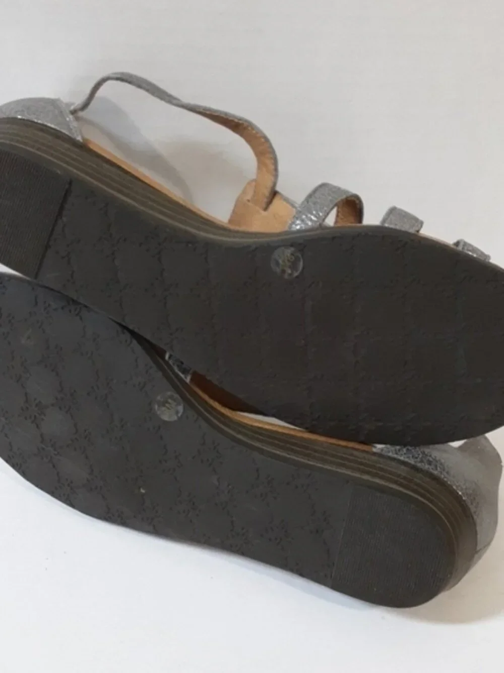 Nurture leather sandals  gladiator women 8 embellishments ankle gray boho casual